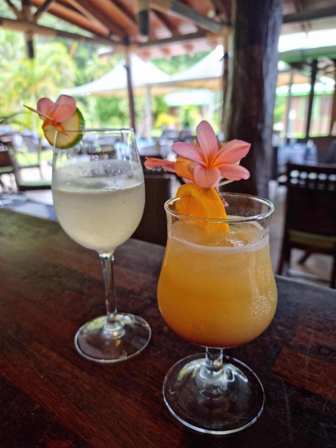 Hotel Oasis de Kiamu Lifou Exterior foto