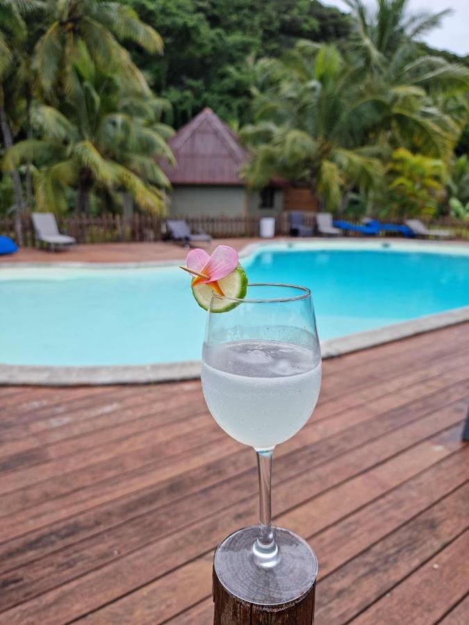 Hotel Oasis de Kiamu Lifou Exterior foto